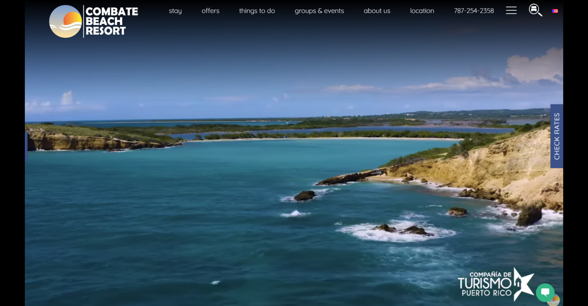Homepage screenshot of Combate Beach Resort's website